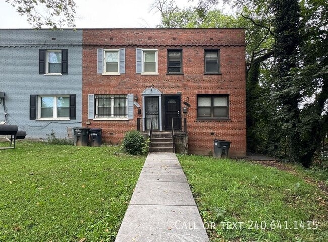 property at 4986 Just St NE