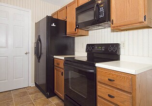 2610 Hitchcock Dr in Durham, NC - Building Photo - Building Photo