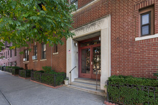 3083 Crescent St in Astoria, NY - Foto de edificio - Building Photo