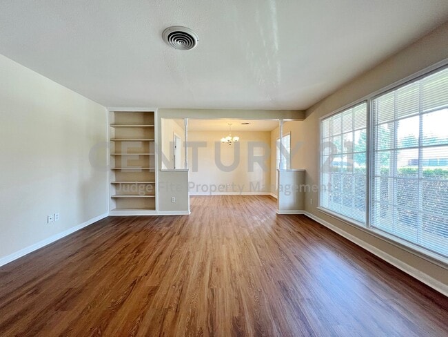 5678 Worrell Dr in Fort Worth, TX - Building Photo - Building Photo