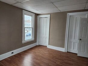 96 W Oneida St in Oswego, NY - Building Photo - Building Photo