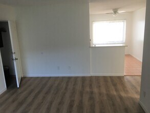 5640 Fair Ave, Unit 5 in North Hollywood, CA - Building Photo - Building Photo