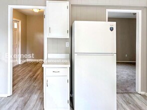 1560 Meadow Ln in Birmingham, AL - Building Photo - Building Photo