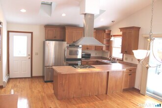 14 Knollwood Dr in Clinton, CT - Building Photo - Building Photo