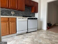 3130 Stafford St photo'