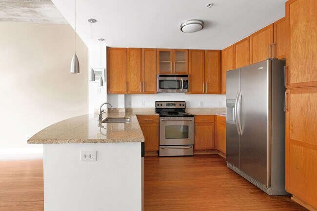 property at 563 Memorial Dr SE