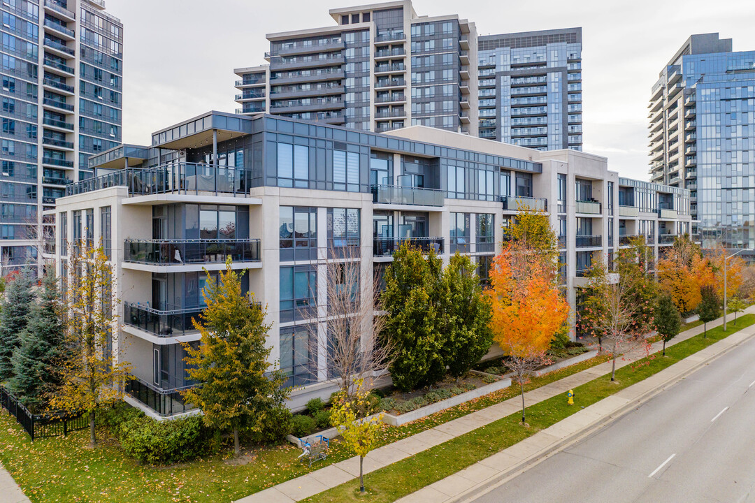 The Fountain Condos in Vaughan, ON - Building Photo