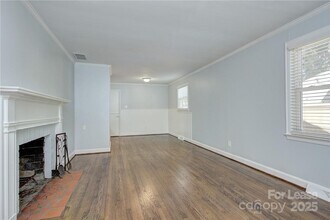 308 Seneca Pl in Charlotte, NC - Building Photo - Building Photo