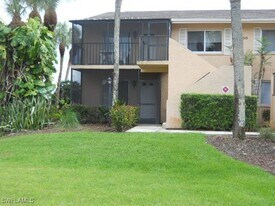 4010 Ice Castle Way, Unit 7 in Naples, FL - Building Photo