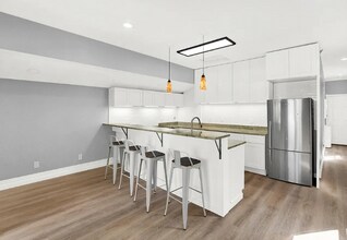 523 Windsor St in Salt Lake City, UT - Foto de edificio - Building Photo