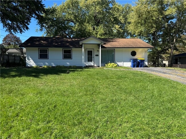 property at 304 Birchwood Blvd
