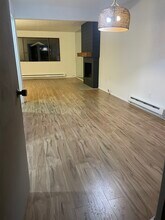 1717 150th Ave SE in Bellevue, WA - Building Photo - Building Photo