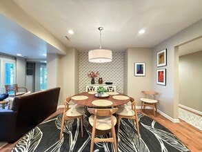 3417 122nd Pl NE in Bellevue, WA - Building Photo - Building Photo