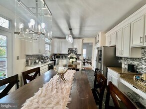 15000 Onan Ct in Gainesville, VA - Building Photo - Building Photo