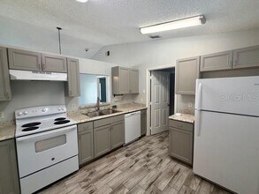 251 Rhapsody Ln in Apopka, FL - Building Photo - Building Photo