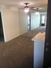 5966 Rancho Mission Rd, Unit 224 in San Diego, CA - Foto de edificio - Building Photo