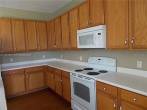 154 Canna Dr in Davenport, FL - Building Photo - Building Photo