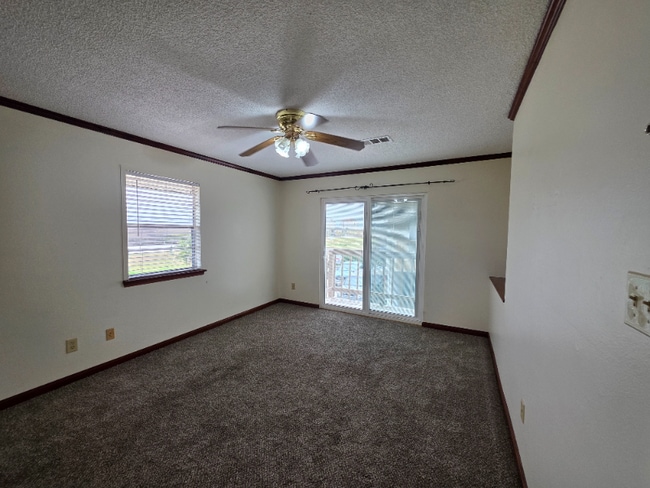 property at 4780 Pontchartrain Dr