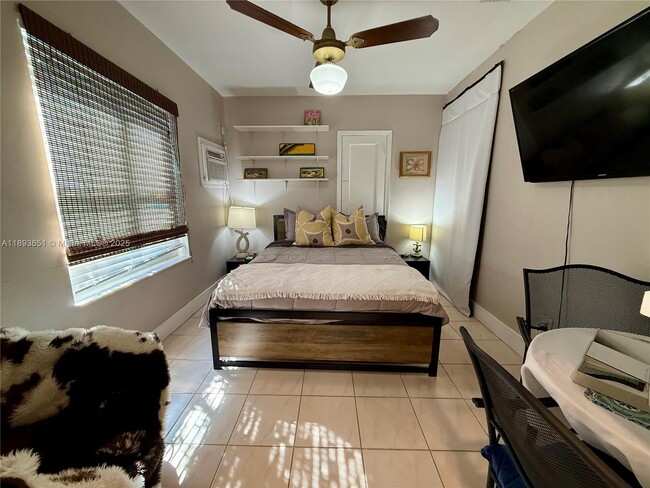 property at 901 SE 14th St