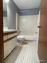 11 Putter Dr in Wallingford, CT - Building Photo - Building Photo