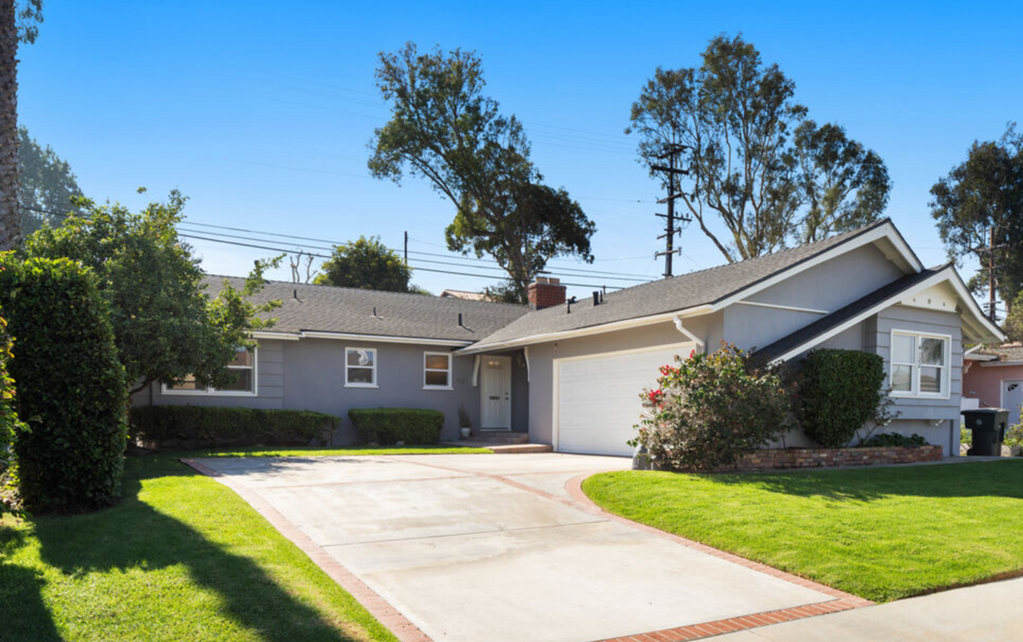 4122 Paseo De Ln in Torrance, CA - Building Photo