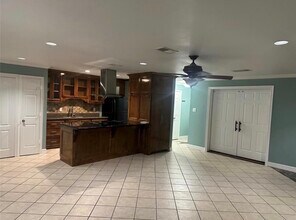 4375 Kevinkay Dr in Houston, TX - Building Photo - Building Photo