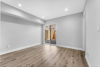 4539 W 18th St in Los Angeles, CA - Building Photo - Building Photo