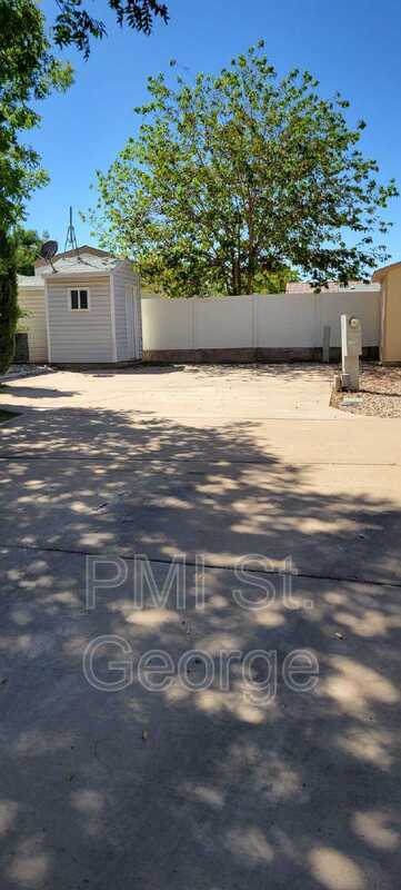 property at 2990 E Riverside Dr