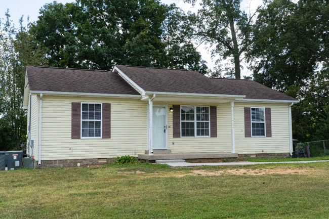 property at 905 Spruce St