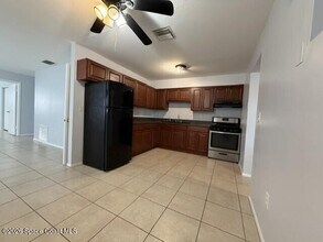 3215 Barbara Ln in Titusville, FL - Building Photo - Building Photo