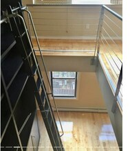 35 E Concord St, Unit 4 in Boston, MA - Foto de edificio - Building Photo