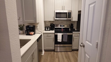 3550 Esplanade Way in Tallahassee, FL - Building Photo - Building Photo