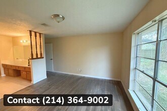 10627 Sagewillow Ln in Houston, TX - Building Photo - Building Photo