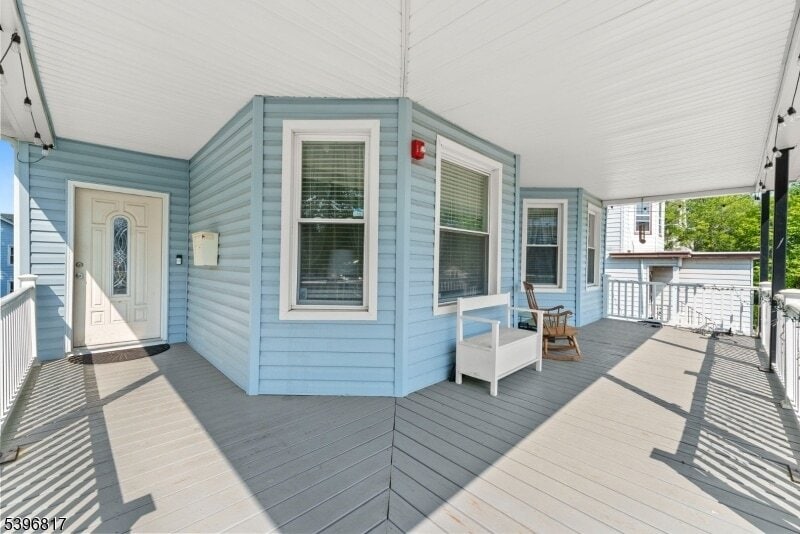 76 Lafayette Ave, Unit 3 in Passaic, NJ - Building Photo