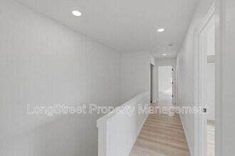 820 S 19th St in Philomath, OR - Building Photo - Building Photo