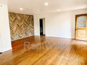 2426 31st St in Lubbock, TX - Building Photo - Building Photo