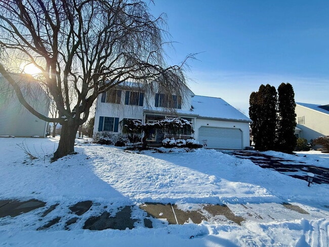 property at 115 Fleetline St