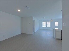 10700 Dusty Rnch Rd in Fort Worth, TX - Building Photo - Building Photo