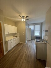 72-15 62nd St-Unit -2R in Queens, NY - Building Photo - Building Photo