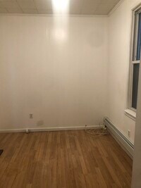136 W 31st St - 8