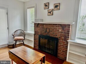 5003 44th St NW in Washington, DC - Building Photo - Building Photo