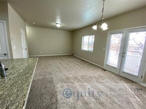 40 Autumn Station Way in Midvale, UT - Building Photo - Building Photo