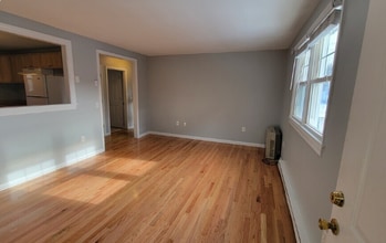 12 Anglers Rd, Unit 12 in Windham, ME - Building Photo - Building Photo