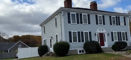 722 Lowell St in Peabody, MA - Building Photo - Building Photo