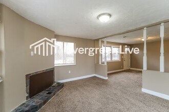 107 W Leslie Ave in Cincinnati, OH - Building Photo - Building Photo