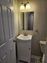 8087 Weblank Way in Clay, NY - Building Photo - Building Photo
