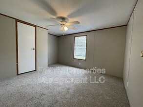 19006 County Rd 4104 in Lindale, TX - Building Photo - Building Photo