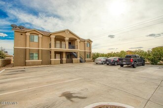 14300 Gil Reyes Dr in El Paso, TX - Building Photo - Building Photo