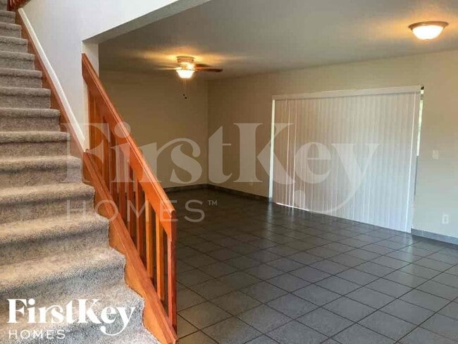 5784 Strawberry Lakes Cir in Greenacres, FL - Foto de edificio - Building Photo