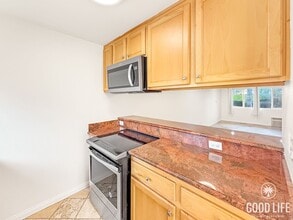 9860 Dale Ave in Spring Valley, CA - Building Photo - Building Photo